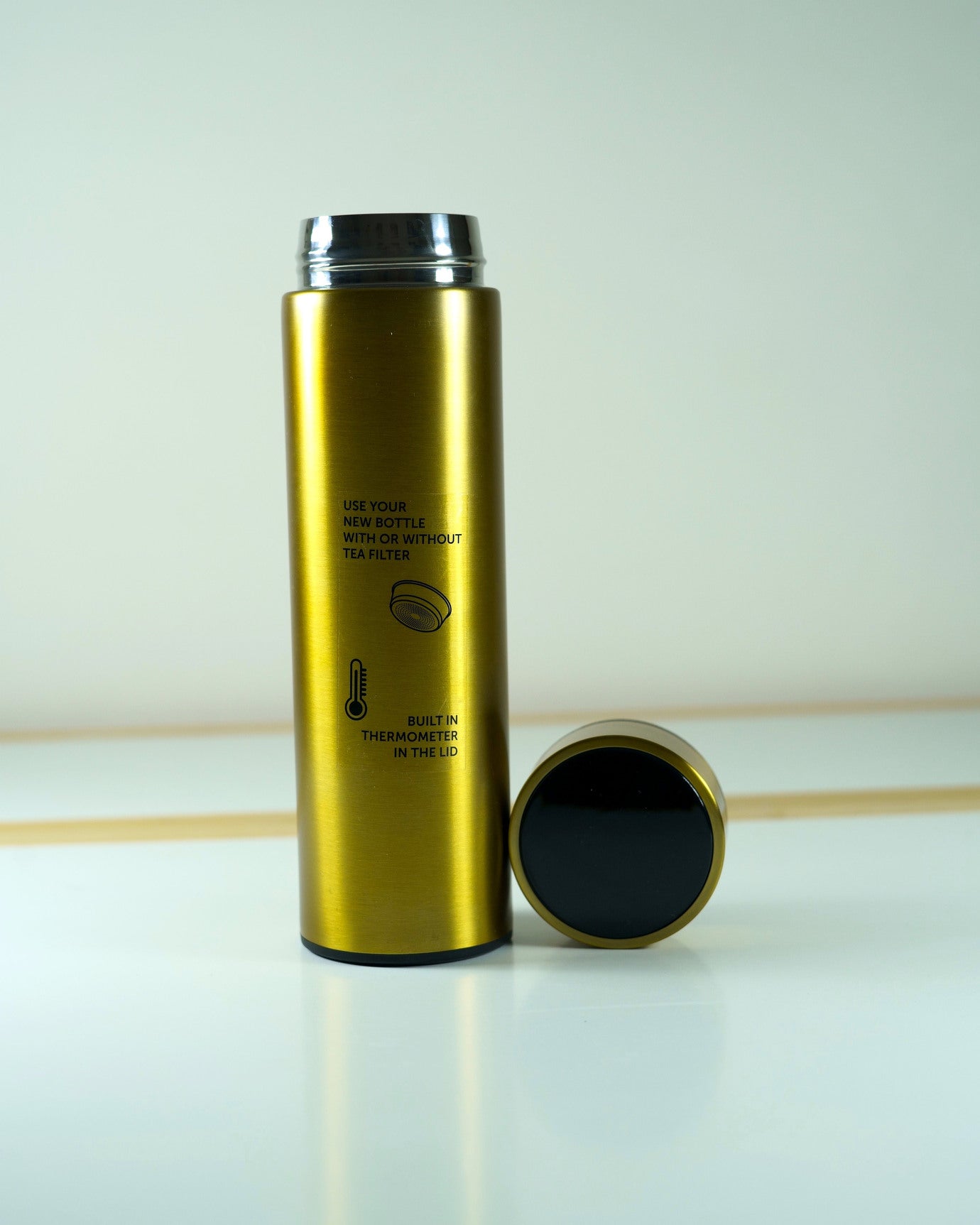 Bouteille isotherme avec thermomètre LED